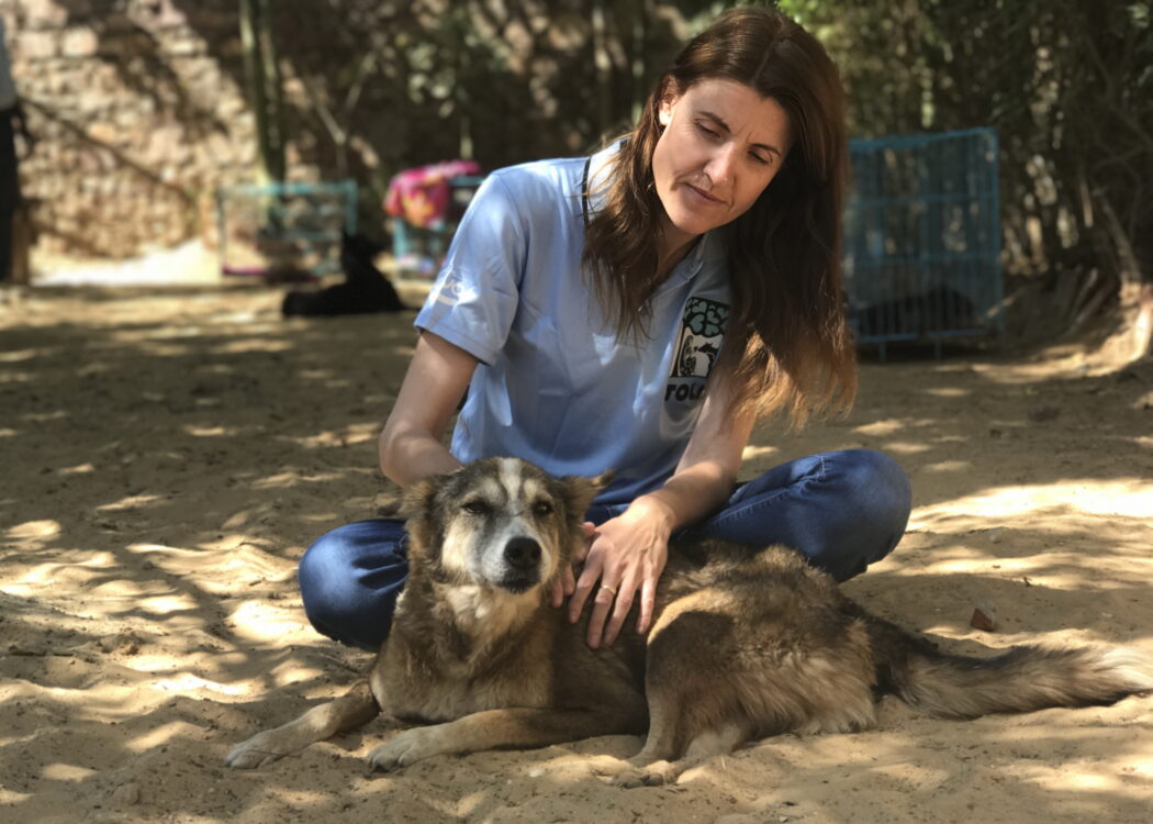 Rachel Wright with a dog
