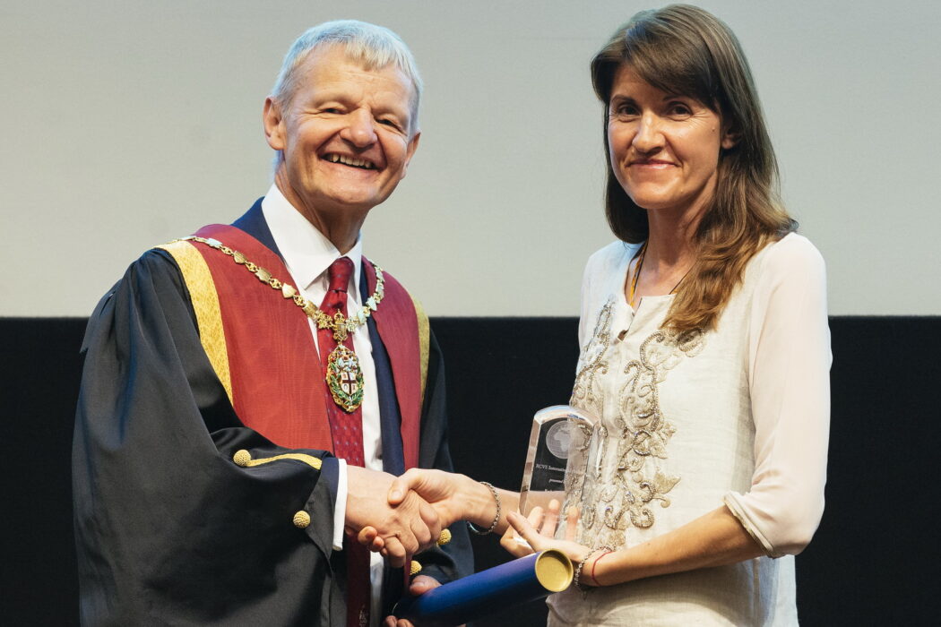 Rachel Wright receiving the RCVS International Award for Animal Welfare